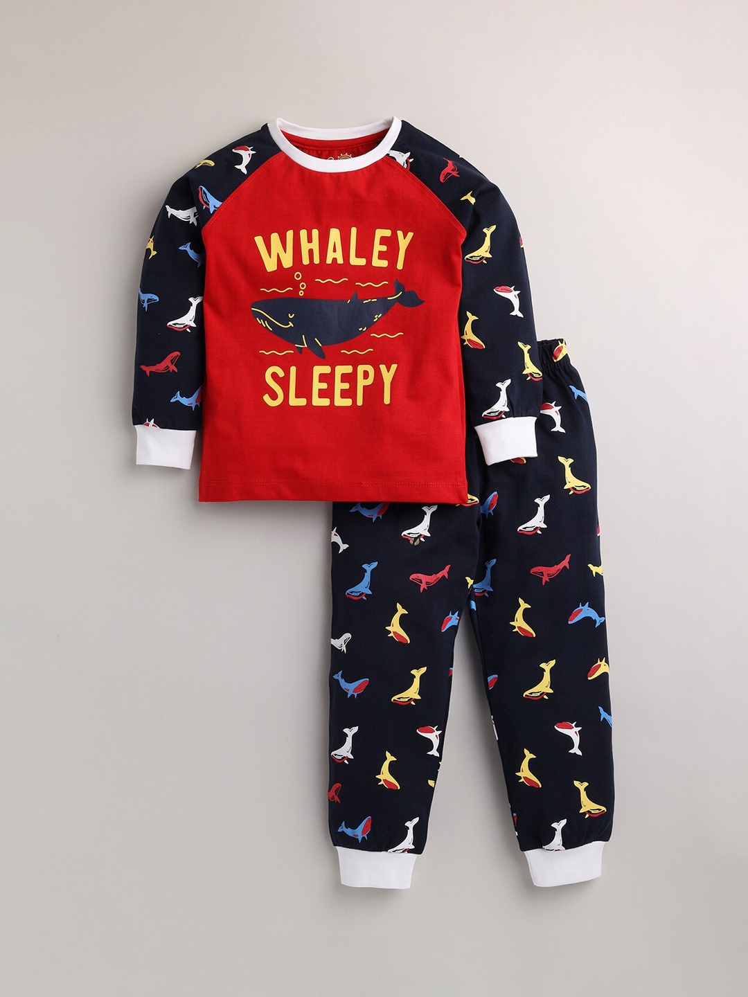 

Eieio Unisex Kids Red & Black Printed Cotton Night suit