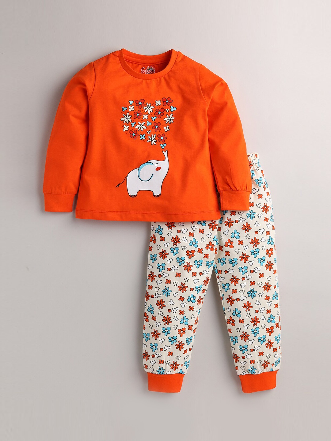 

Eieio Girls Orange & Cream-Coloured Printed Pure Cotton Night suit