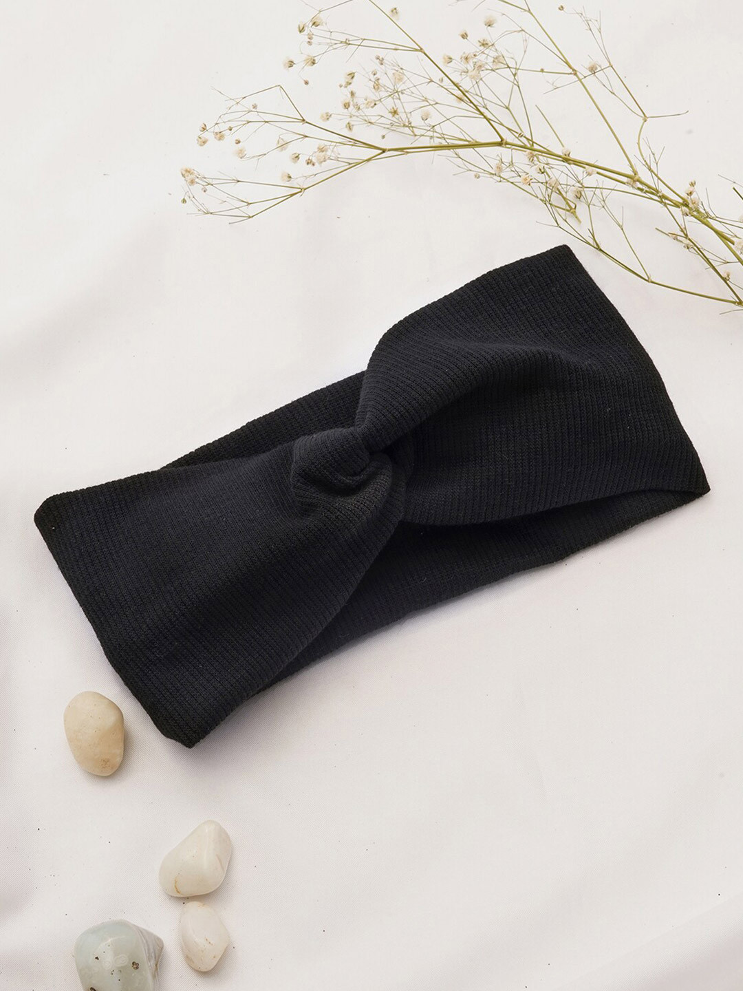 

JOKER & WITCH Women Black Solid Hairband