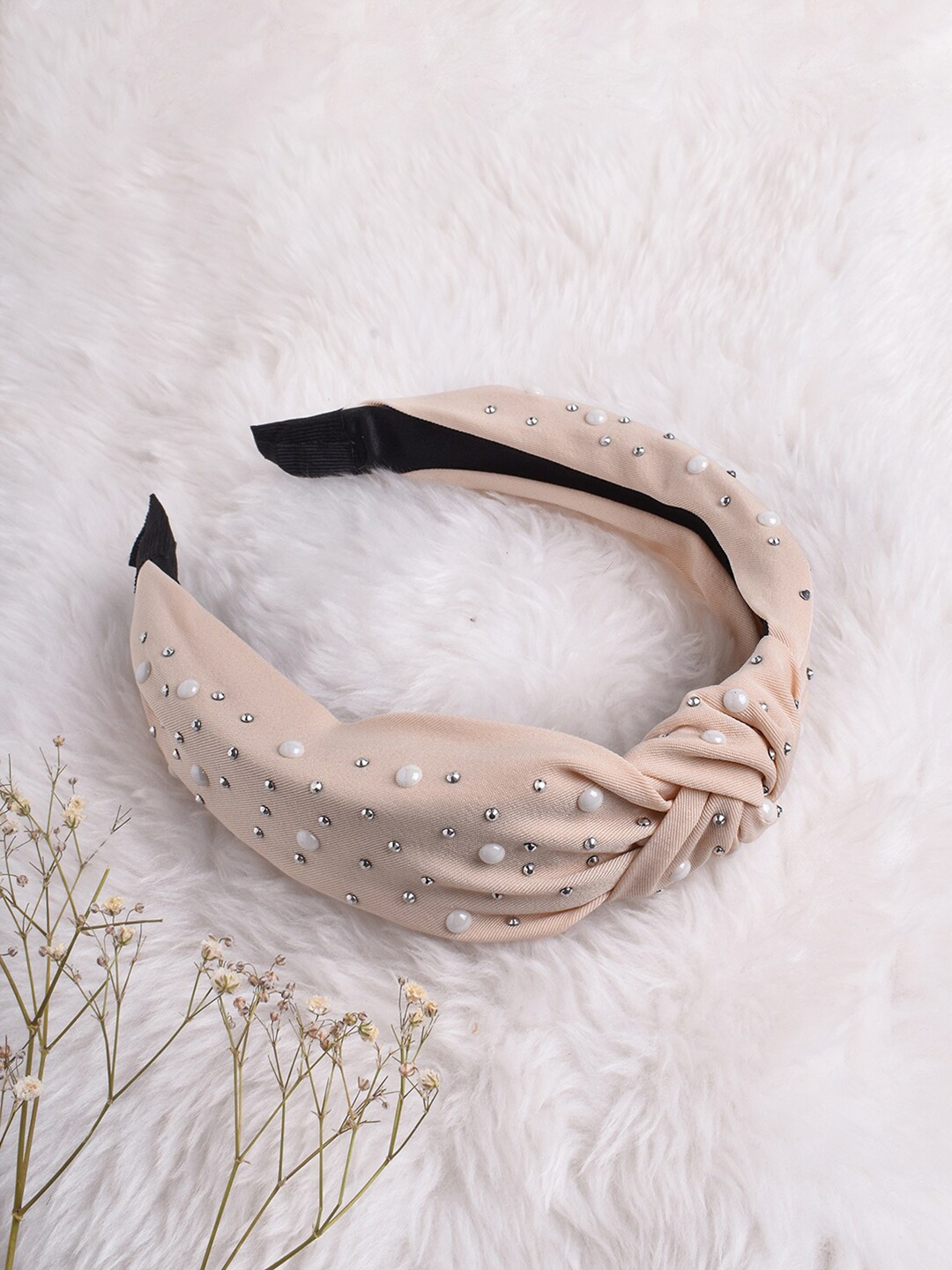 

JOKER & WITCH Women Beige & White Ronnie Pearl Hairband