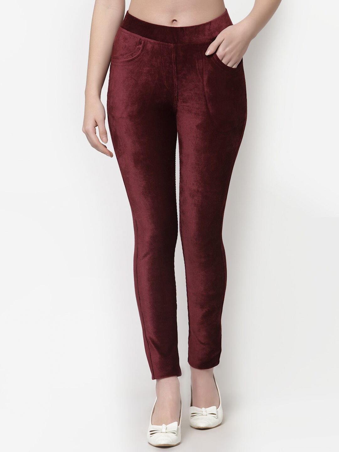 

Westwood Women Maroon Solid Skinny-Fit Treggings