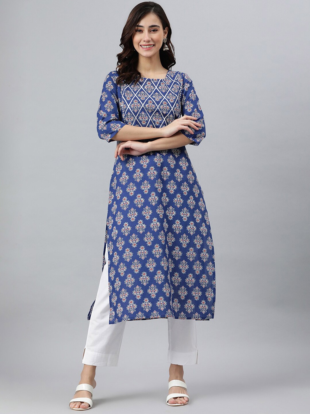 

Janasya Women Blue Cotton Floral Print Straight Kurta