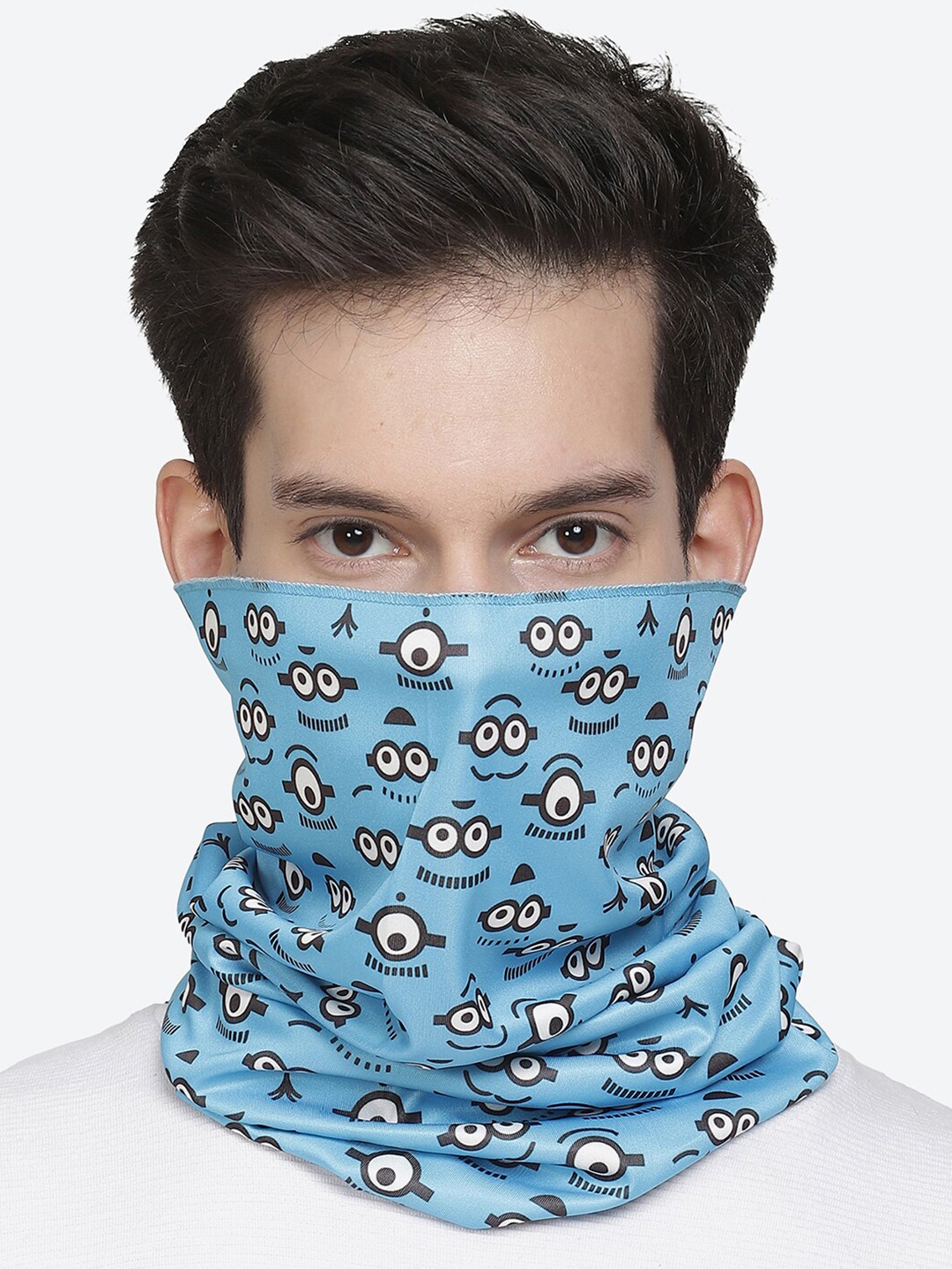 

Free Authority Men Blue Minions Printed Scarf