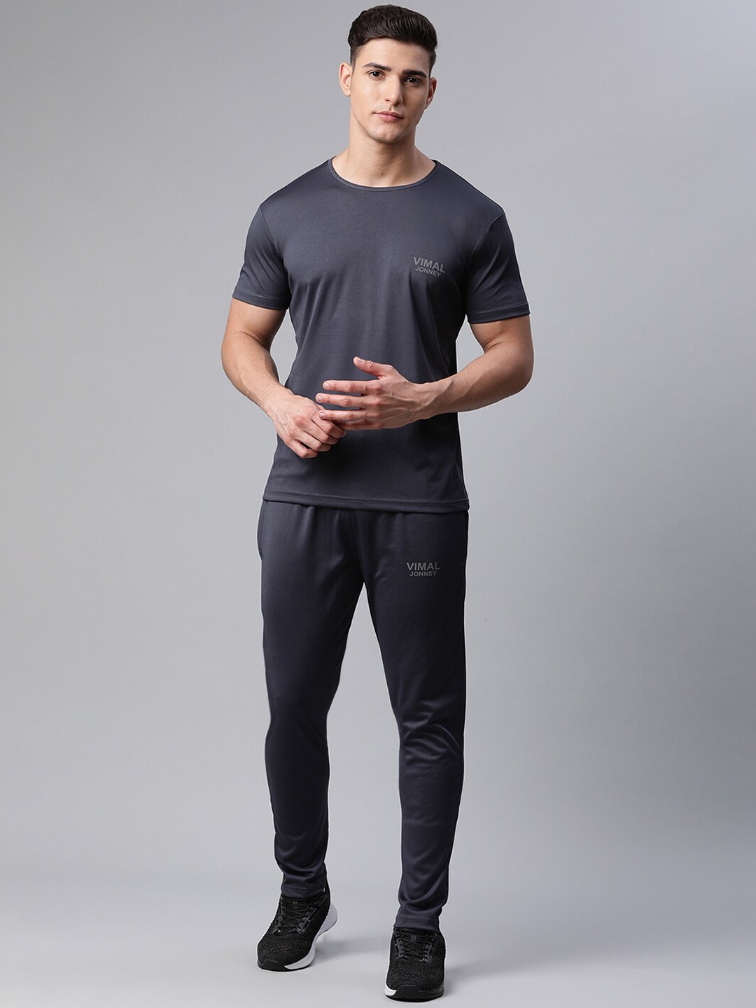 

MACK JONNEY JONNEY Men Charcoal Grey Solid Track Suit