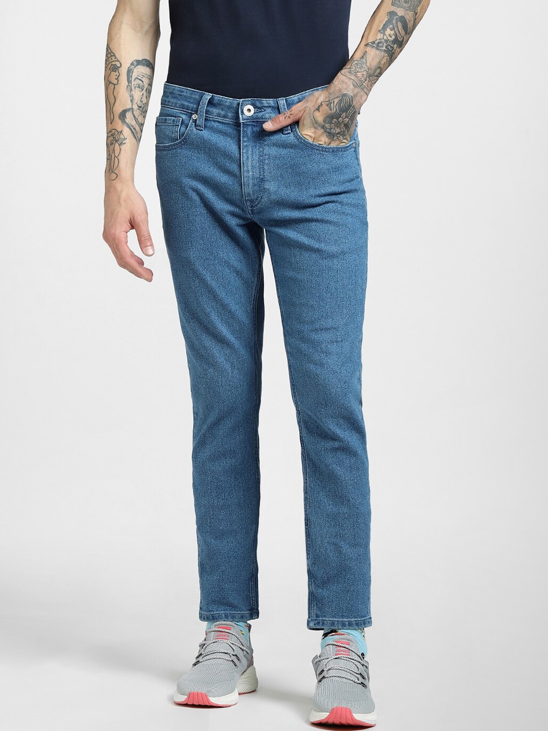 

Jack & Jones Men Blue Slim Fit Light Fade Jeans