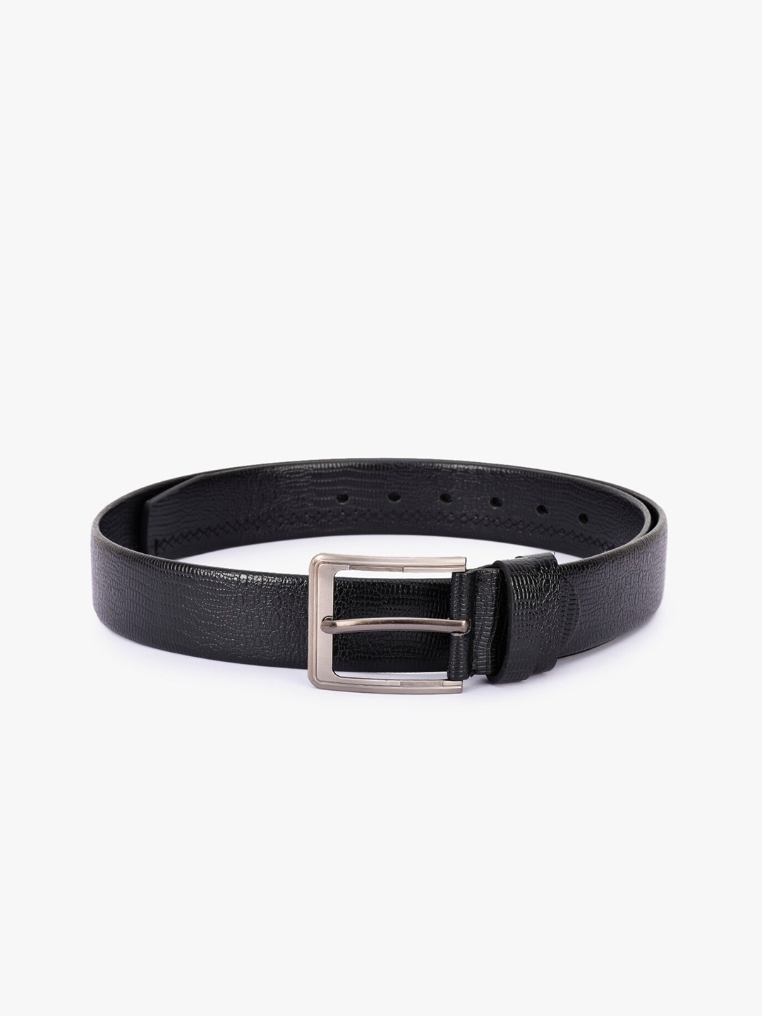 

BuckleUp Men Black Leather Belt