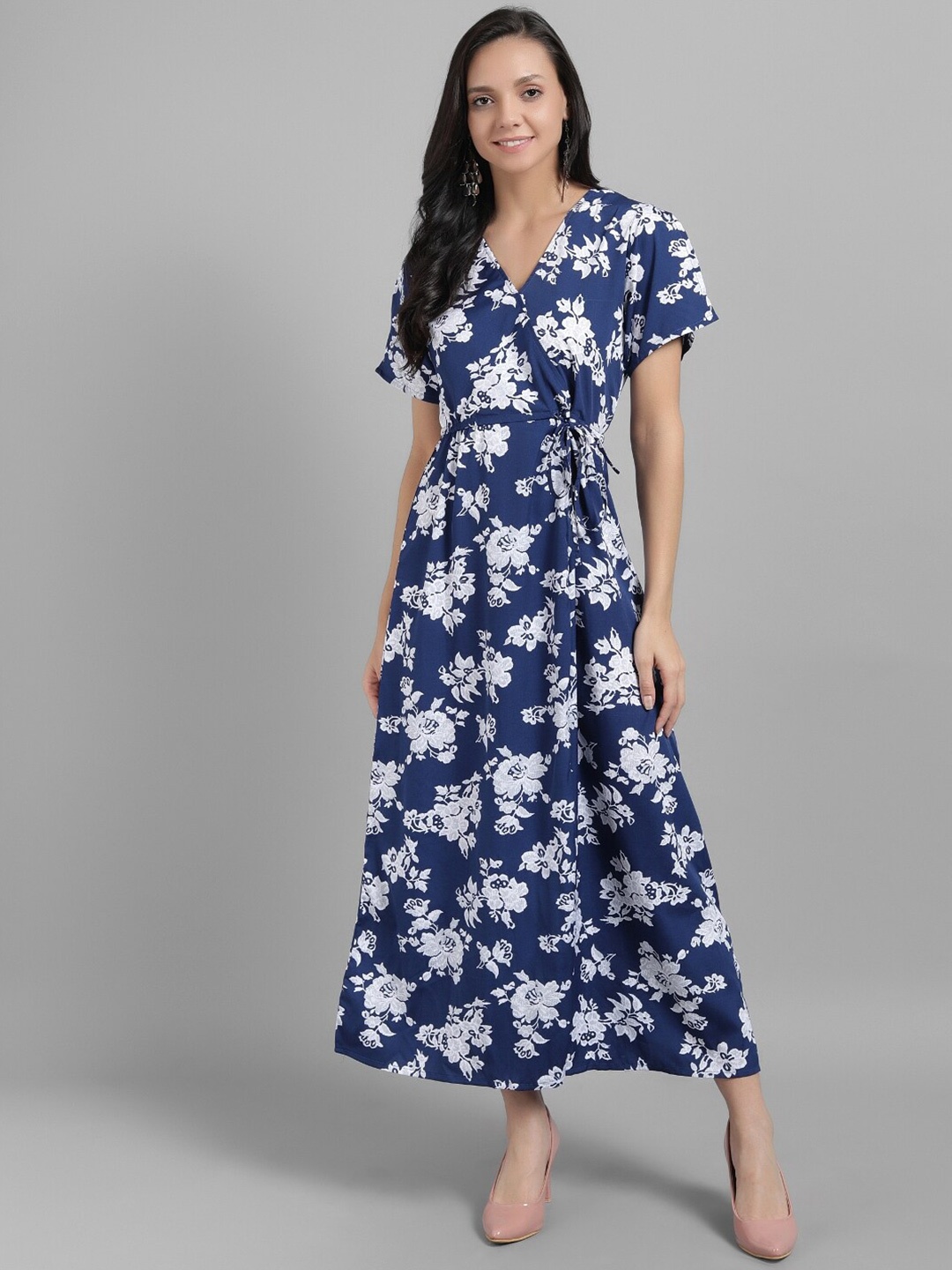 

Darzi Women Navy Blue Floral Printed Crepe Maxi Dress