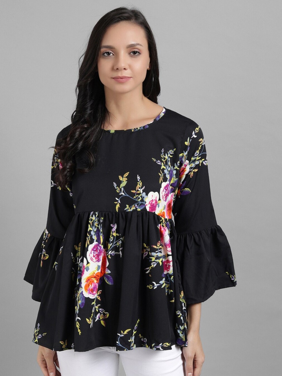 

Darzi Women Black Floral Printed Crepe Top