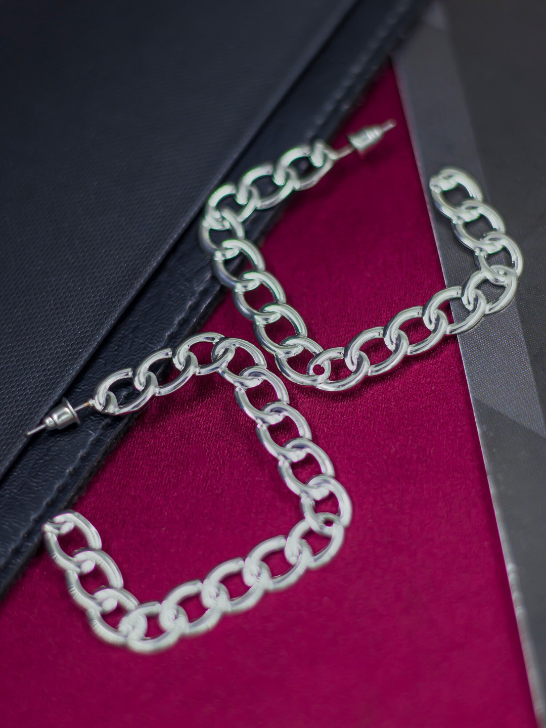 

Bellofox Silver-Toned Contemporary Hoop Earrings