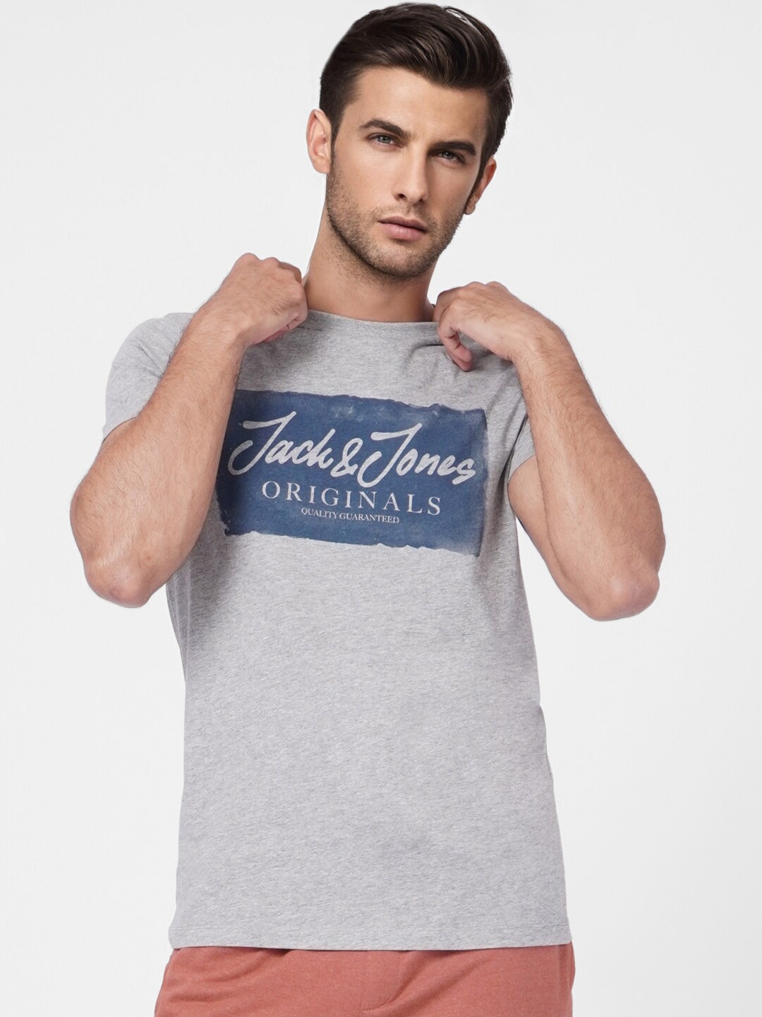 

Jack & Jones Men Grey & Blue Typography Printed Slim Fit T-shirt