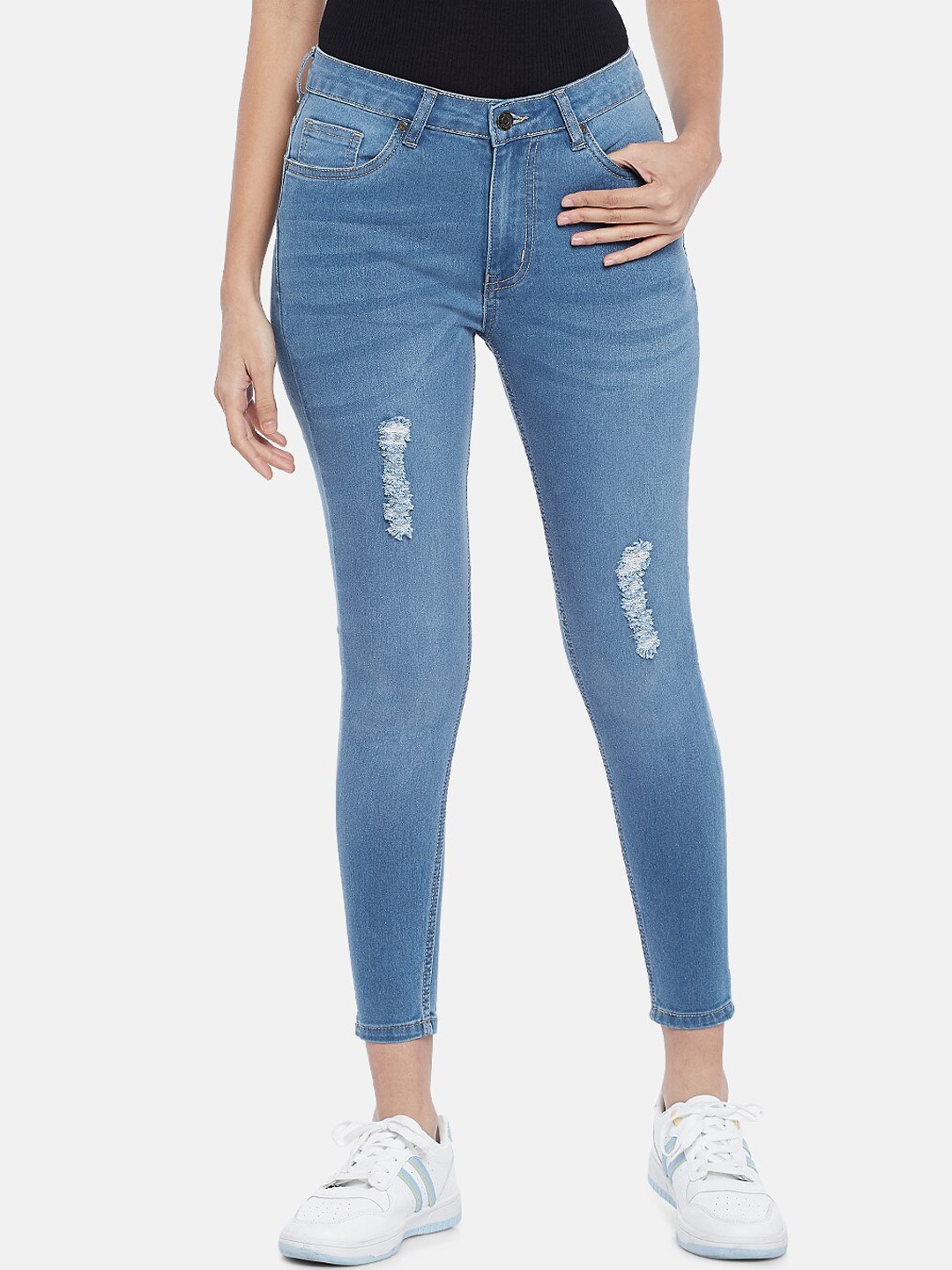 

People Women Blue Skinny Fit Mildly Distressed Light Fade Jeans