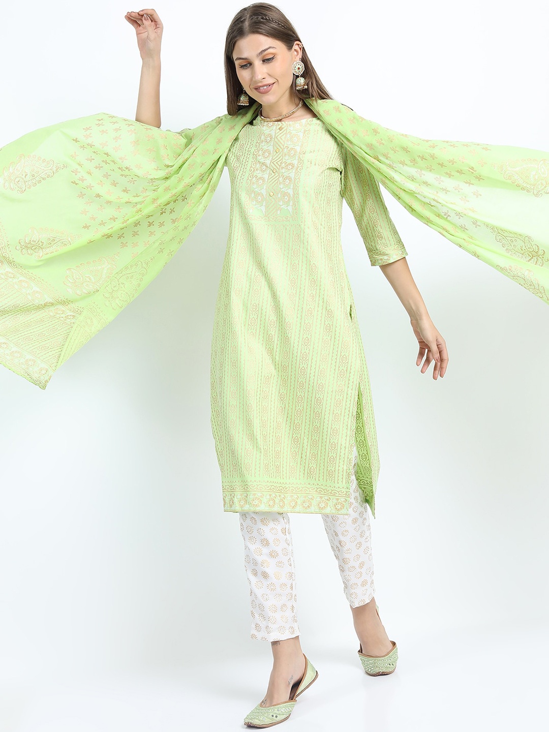 

Vishudh Women Green Ethnic Motifs Printed Kurta with Trousers & With Dupatta