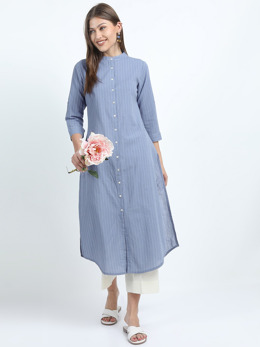 

Vishudh Women Blue Striped Cotton Kurta