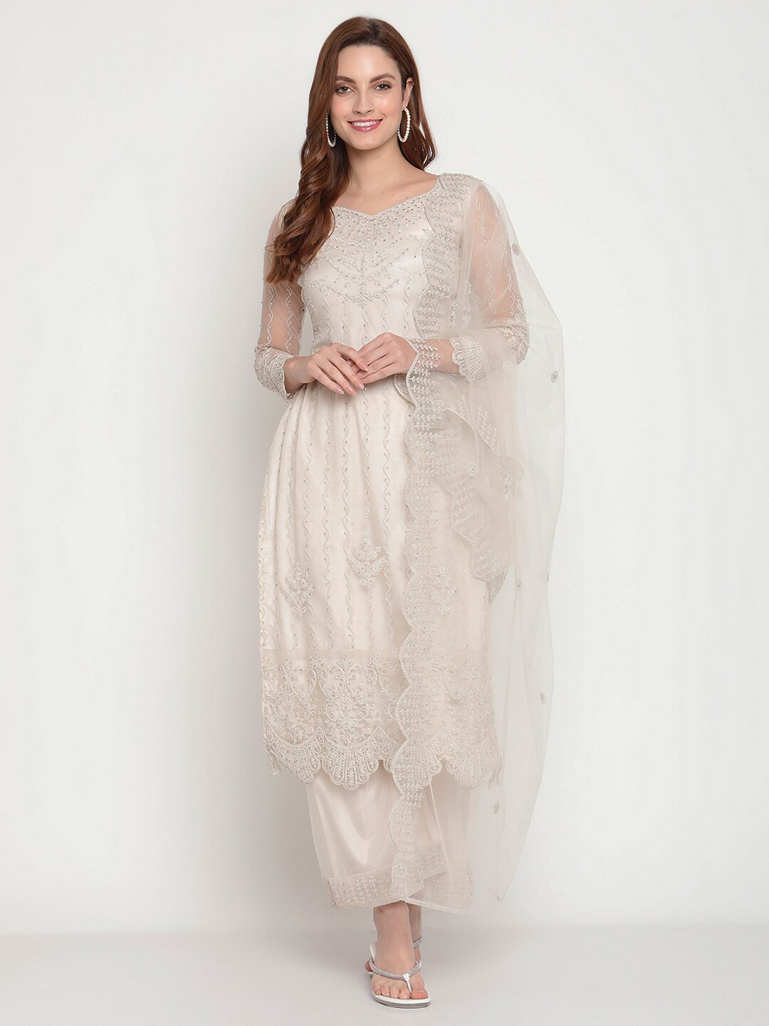 

Stylee LIFESTYLE Cream-Coloured & Silver-Toned Semi-Stitched Dress Material