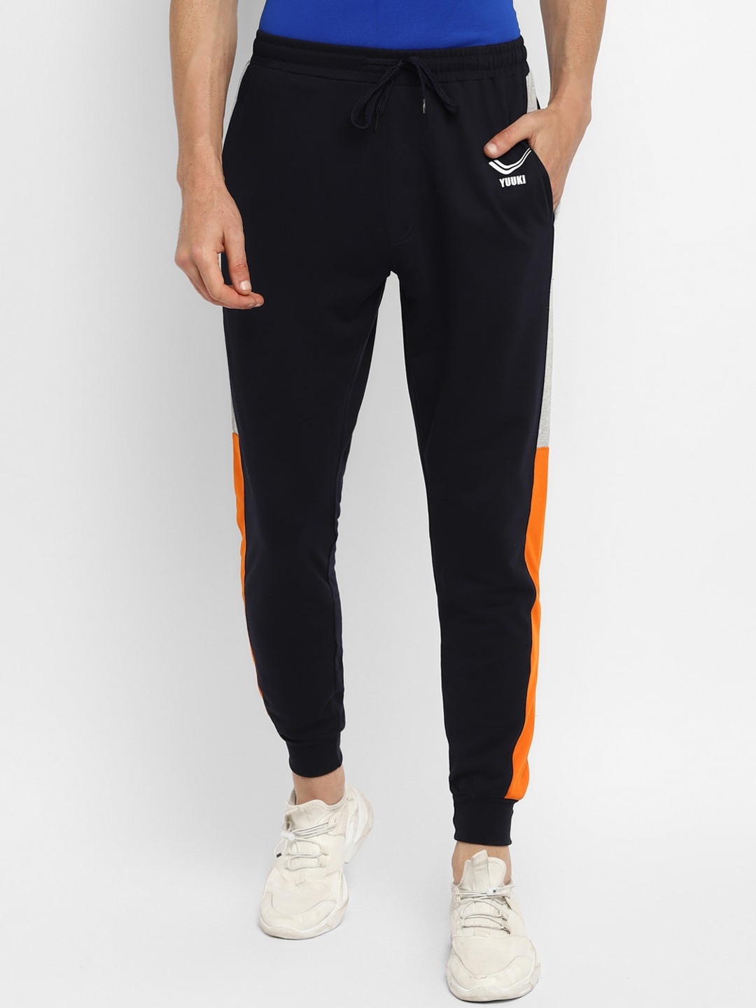 

Yuuki Men Navy Blue Regular Fit Solid Antimicrobial Joggers