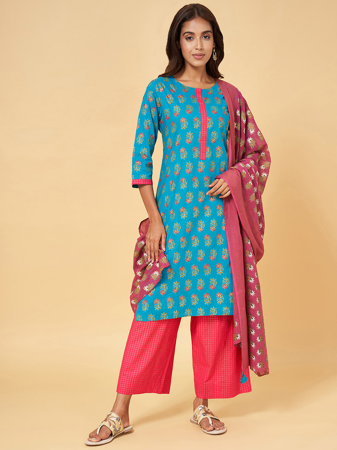 

RANGMANCH BY PANTALOONS Women Turquoise Blue Printed Pure Cotton Top with Trousers & With Dupatta