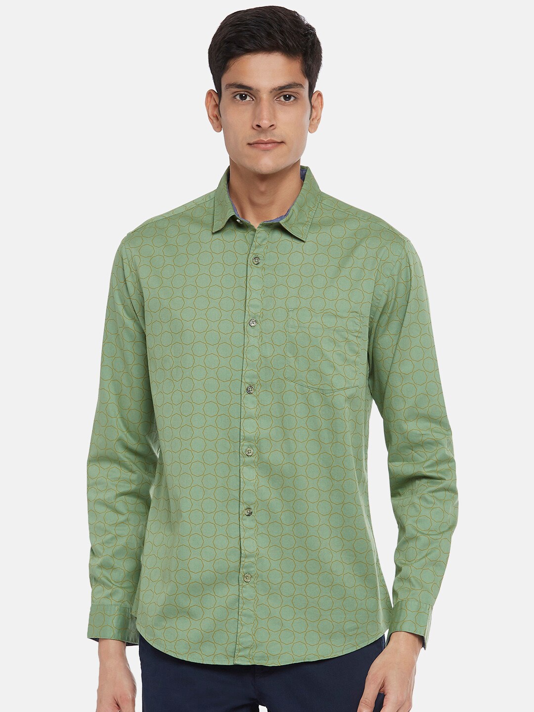 

BYFORD by Pantaloons Men Green Slim Fit Printed Cotton Casual Shirt