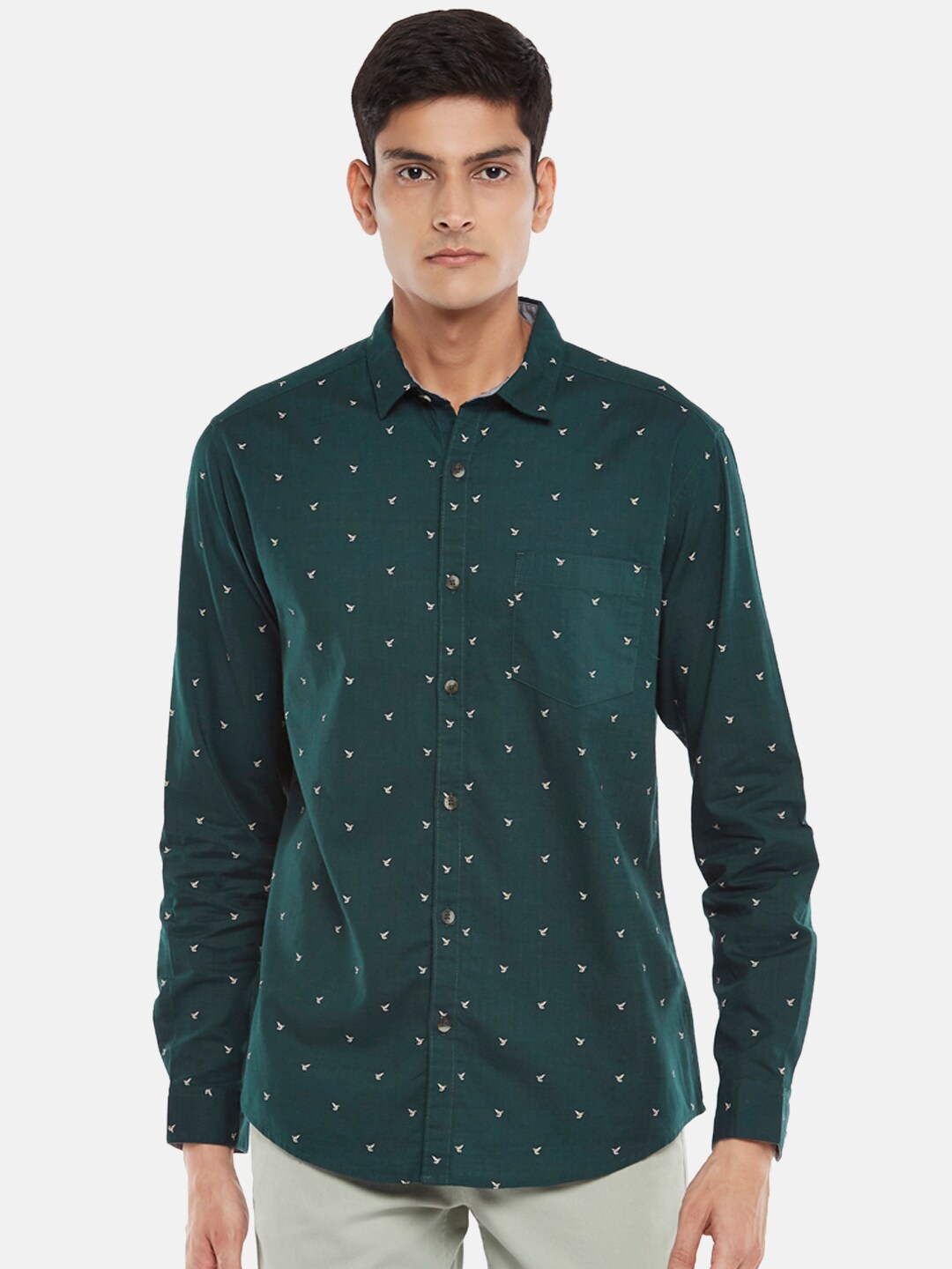 

BYFORD by Pantaloons Men Green Slim Fit Printed Cotton Casual Shirt