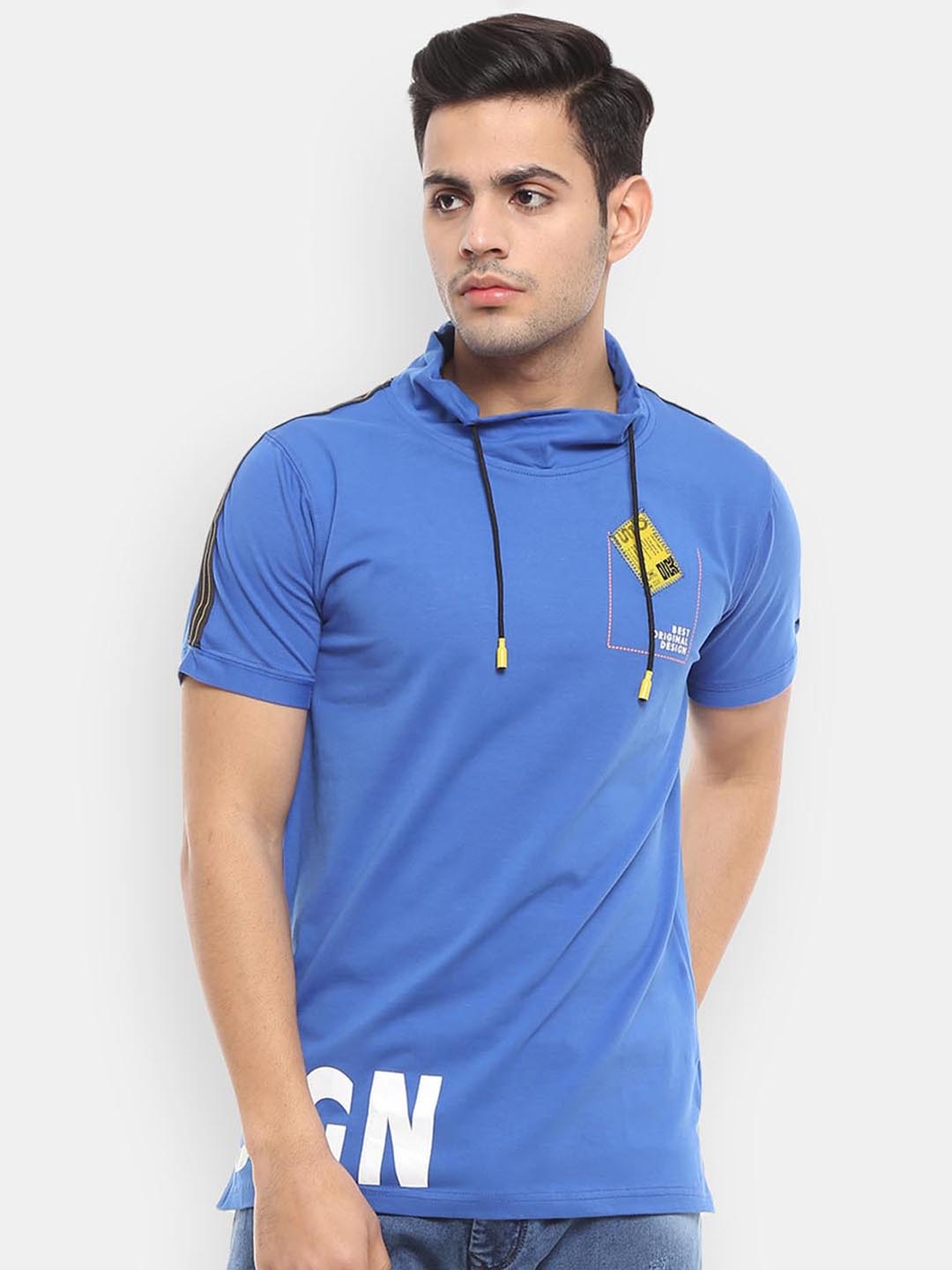 

V-Mart Men Blue & Green Striped Polo Collar Slim Fit T-shirt