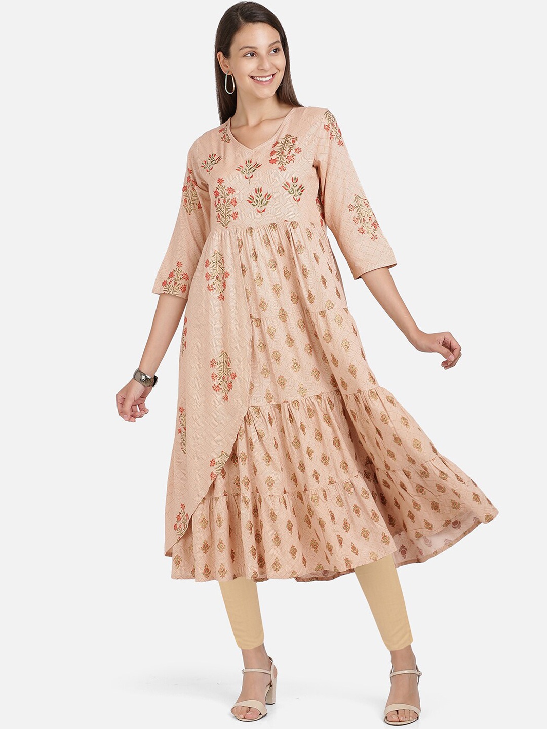 

KALINI Women Peach-Coloured Ethnic Motifs Printed Gotta Patti Anarkali Kurta