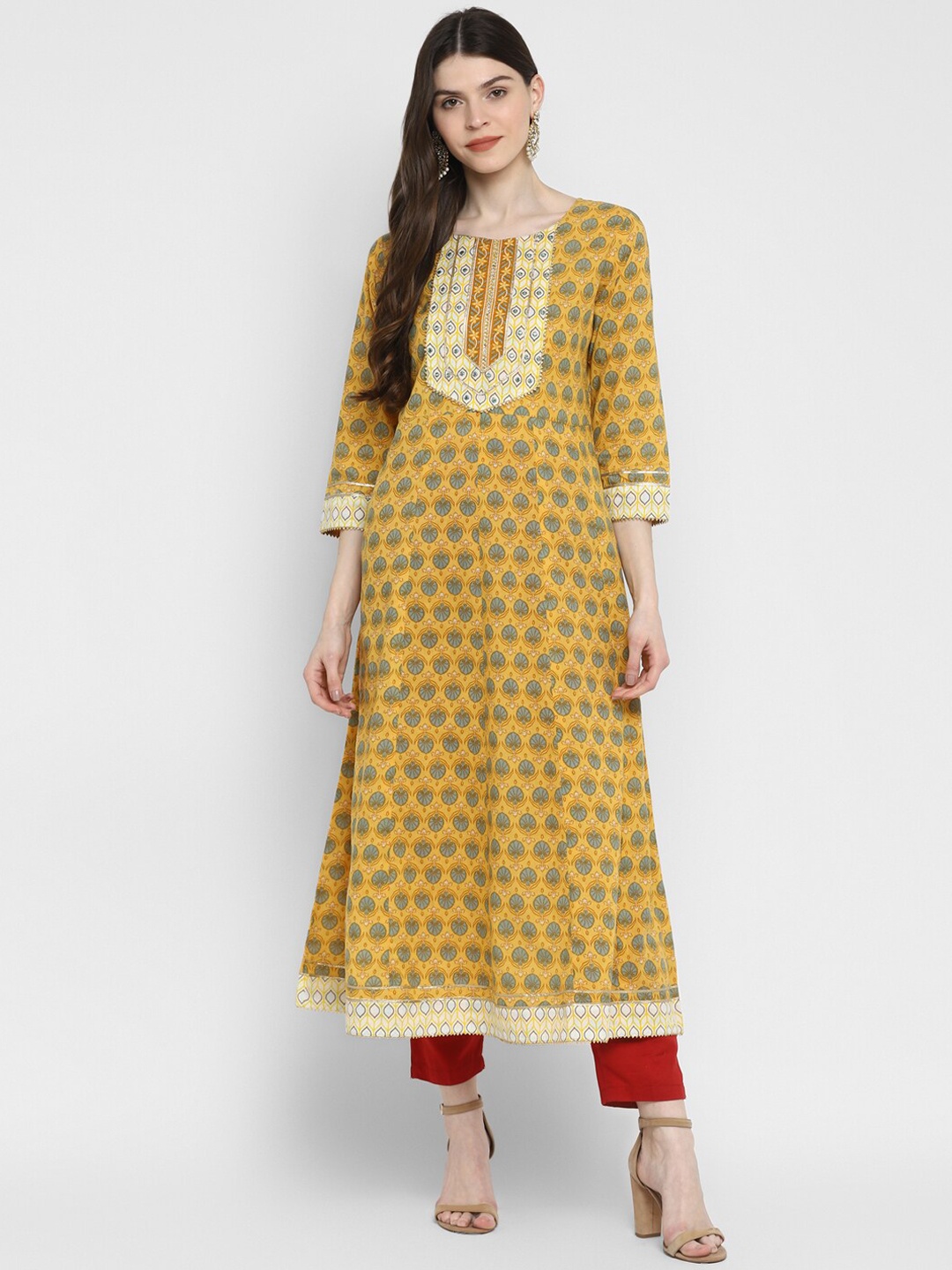 

Vbuyz Women Yellow Ethnic Motifs Printed Thread Work Kurta