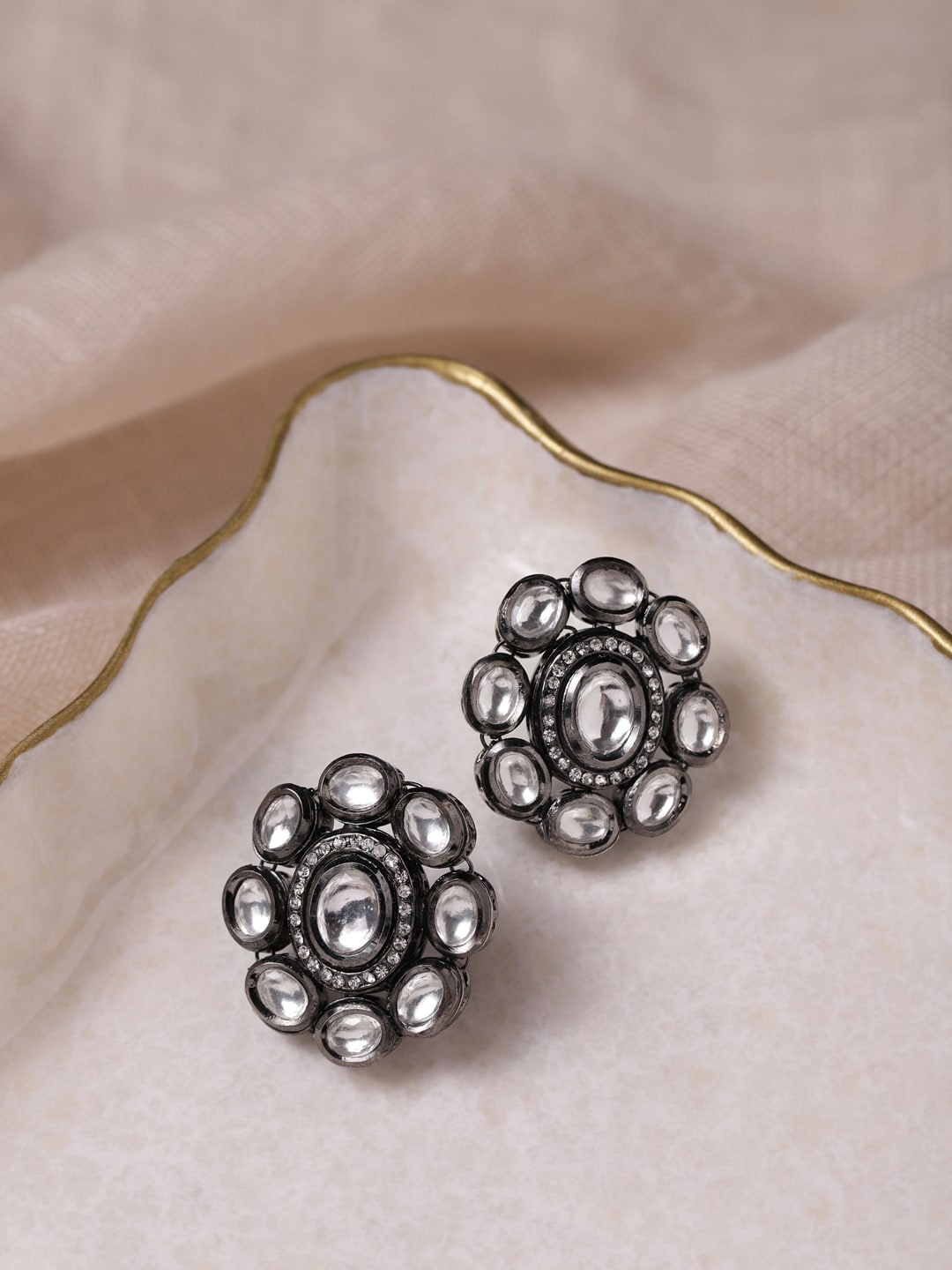 

Ruby Raang Black & Silver-Plated Circular Kundan Studs Earrings