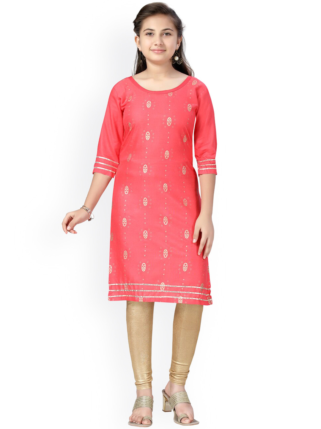 

Aarika Girls Red Pure Cotton Kurta with Churidar