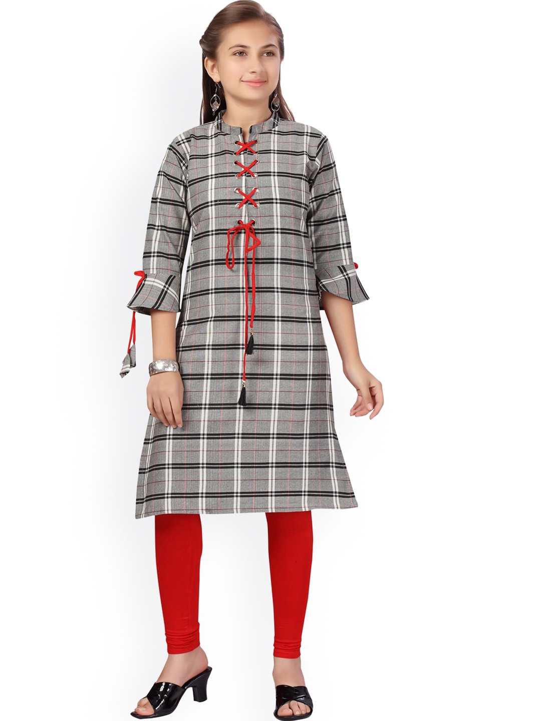 

Aarika Girls Grey & Red Checked Pure Cotton Kurta with leggings