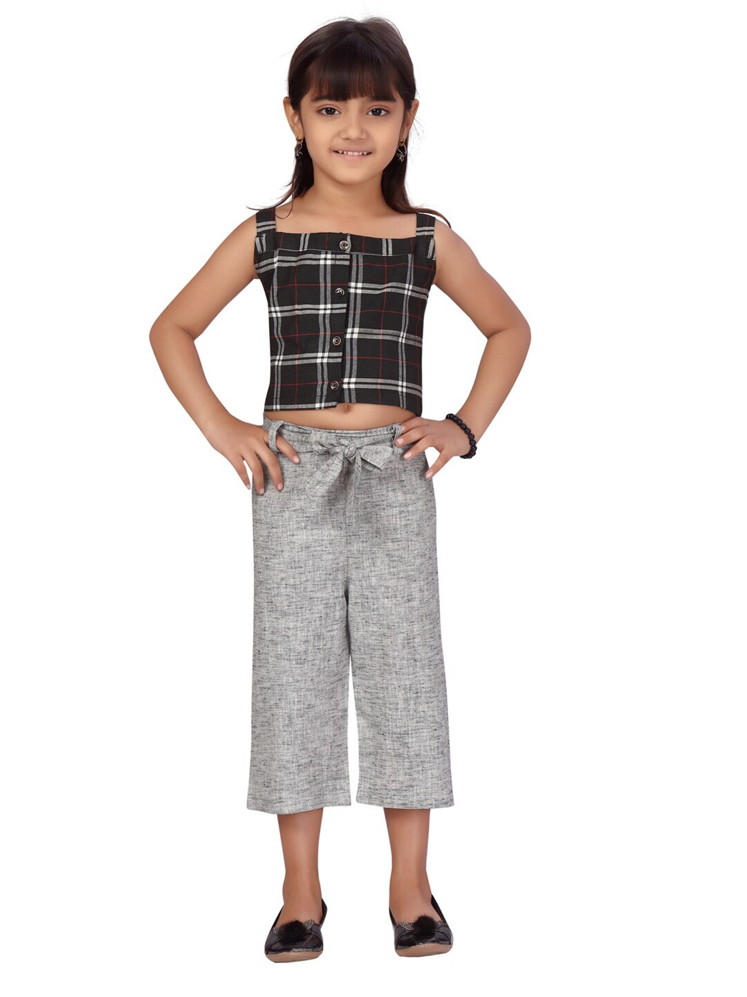 

Aarika Girls Black & Grey Printed Cotton Top with Capris