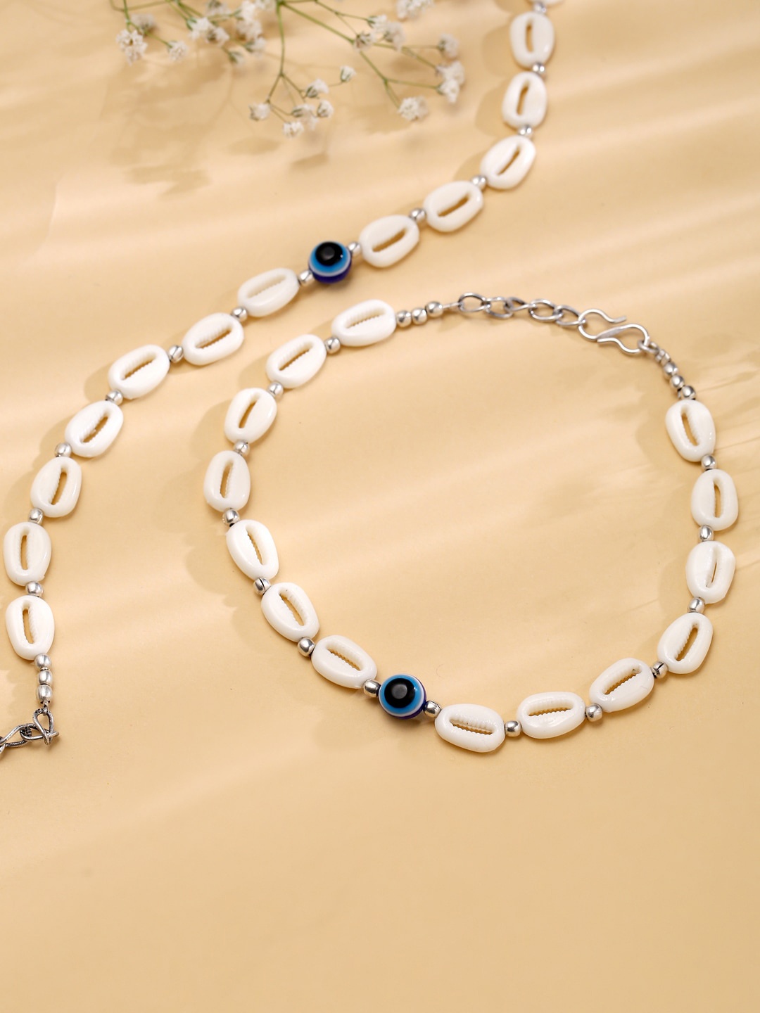 

VIRAASI Set of 2 White Sea Shell Beaded Anklets