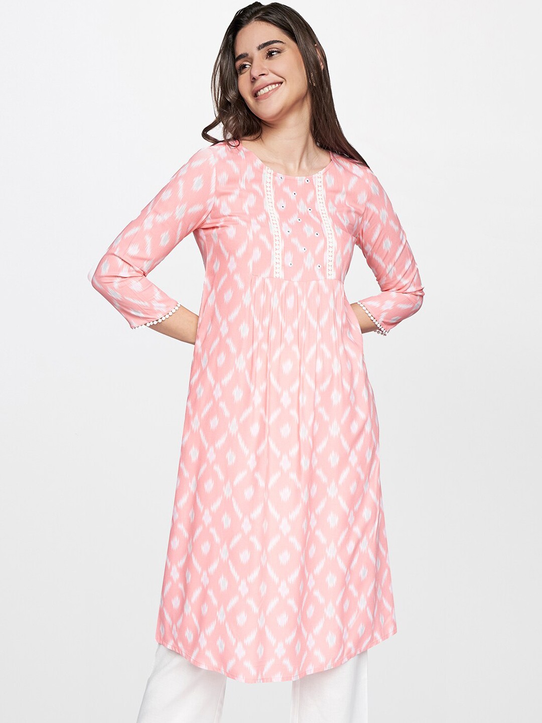 

itse Women Coral Woven Design Mirror Work Kurta