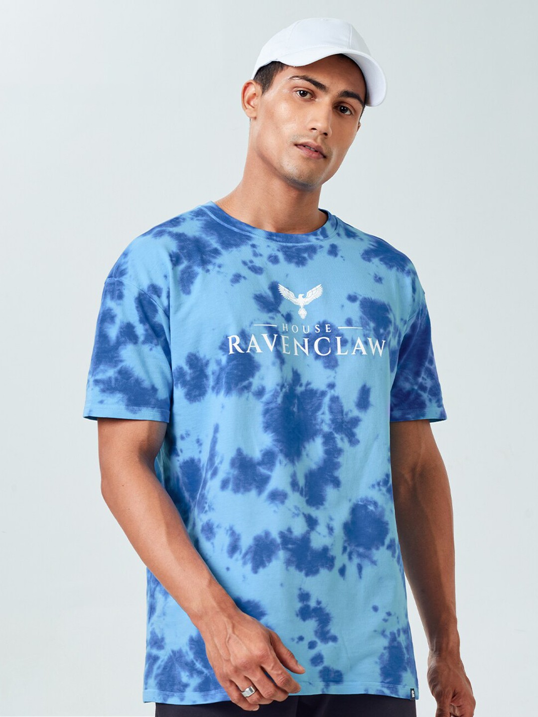 

The Souled Store Men Blue Harry Potter House Ravenclaw Dyed Cotton Oversized T-Shirt