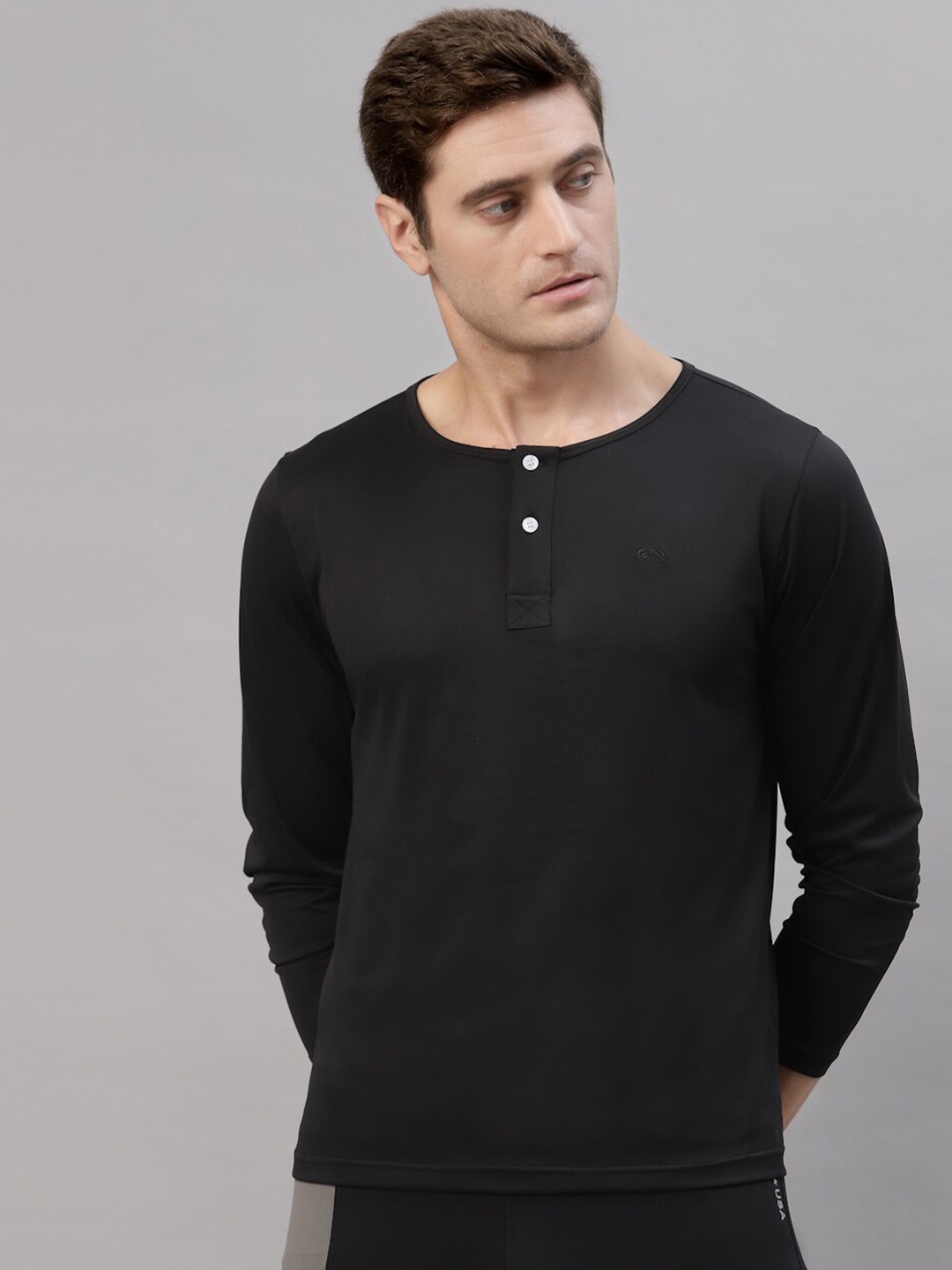 

JUMP USA Men Black Henley Neck Running T-shirt