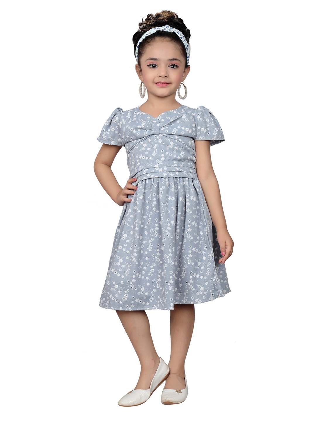 

SKY HEIGHTS Girls Grey & White Floral Cotton Dress