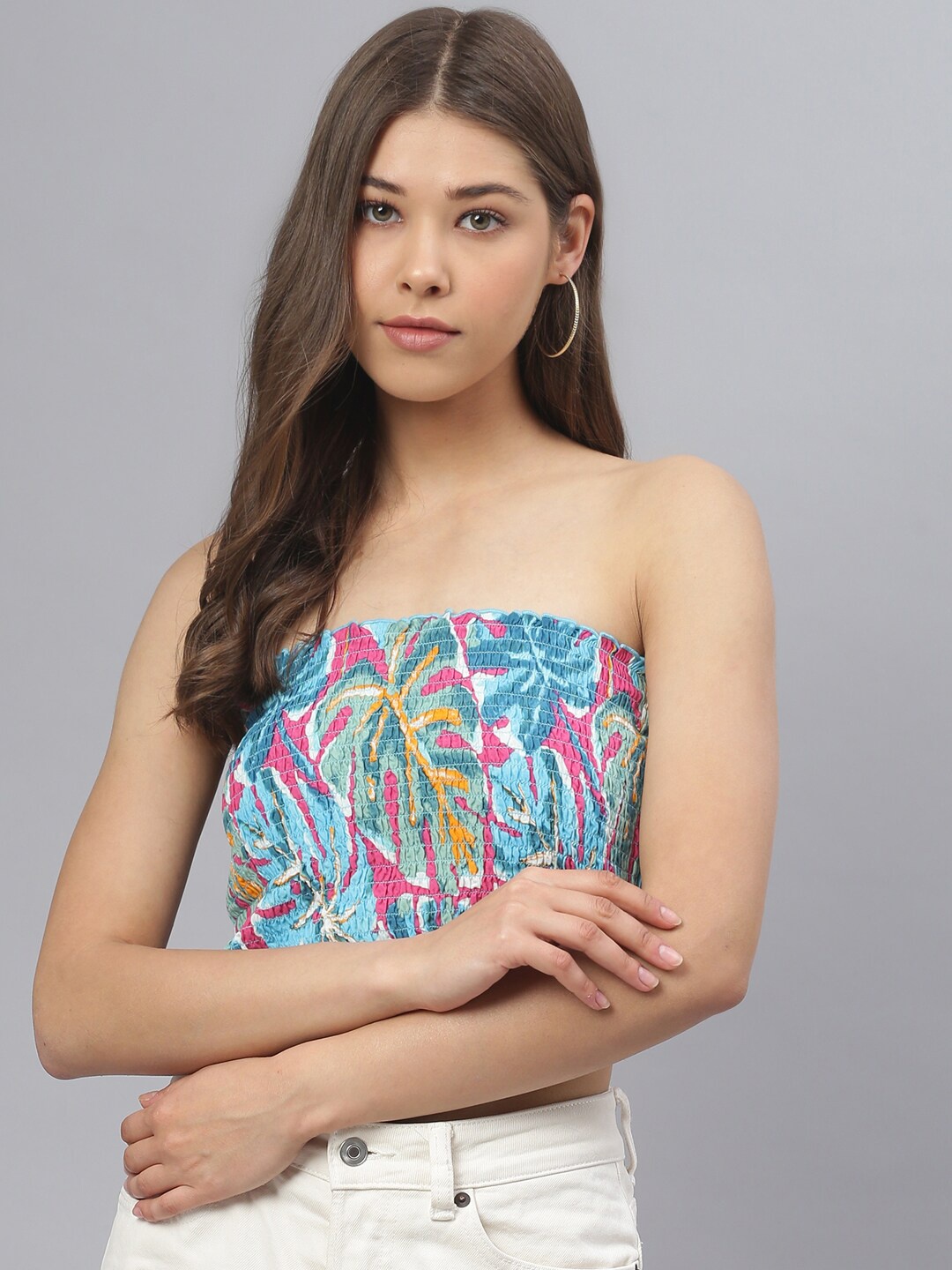 

DEEBACO Turquoise Blue & Pink Floral Print Smocked Tube Crop Top