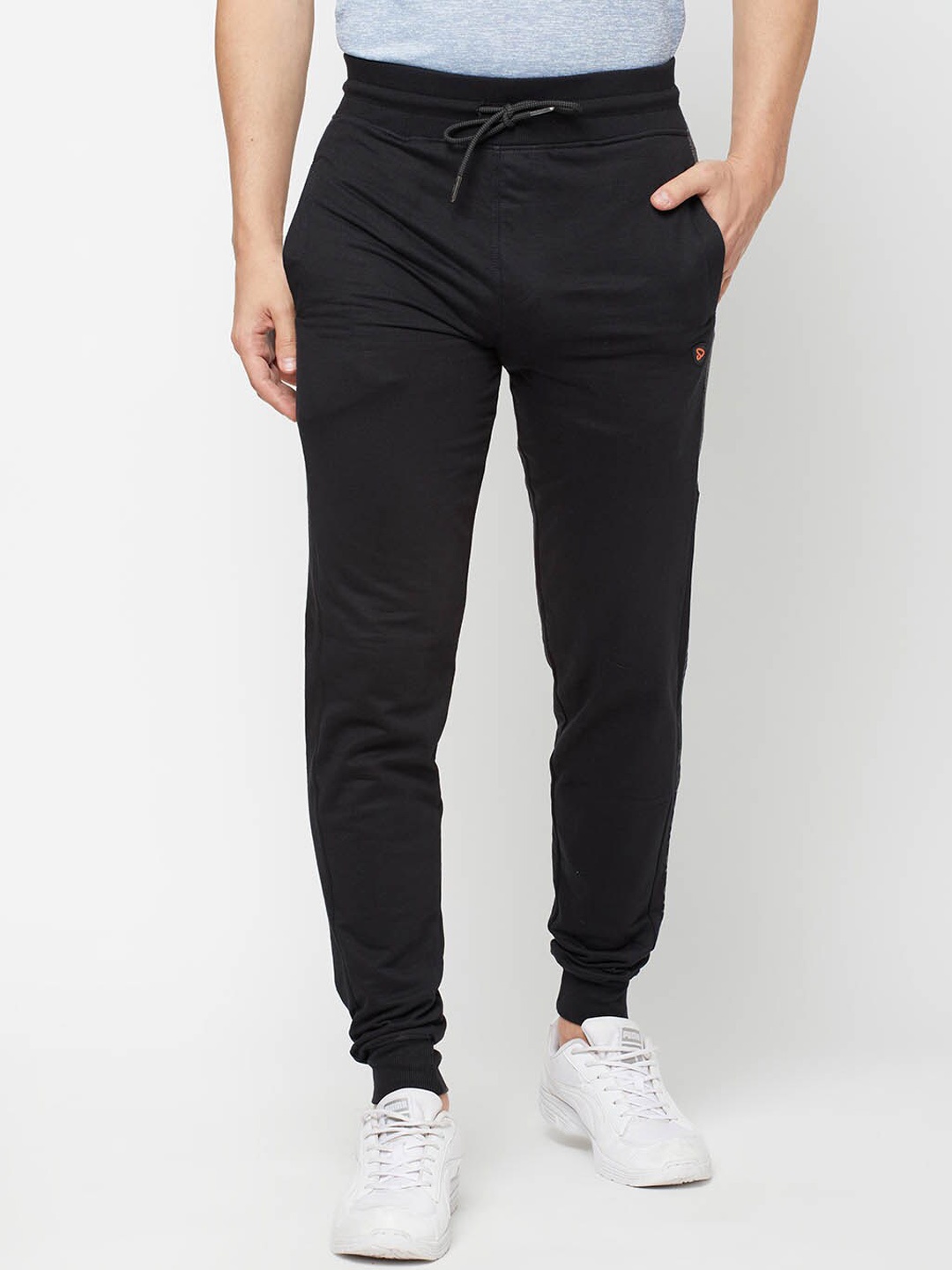 

SPORTO Men Black Solid Cotton Joggers