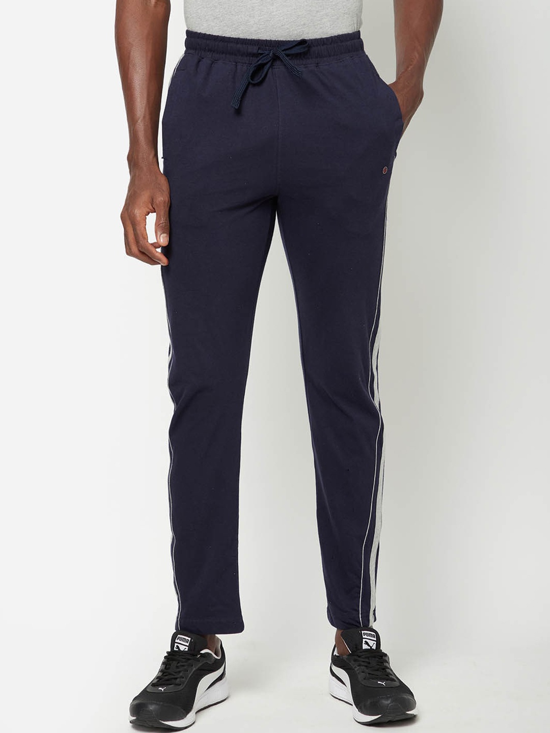

SPORTO Men Navy Blue Solid Track pants