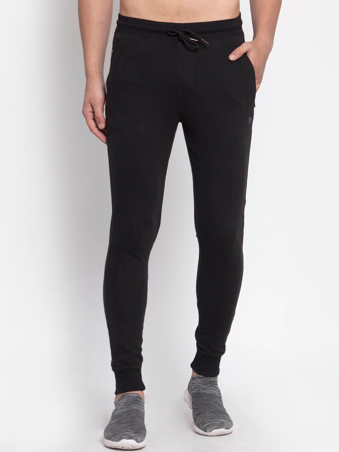 

SPORTO Men Black Solid Joggers