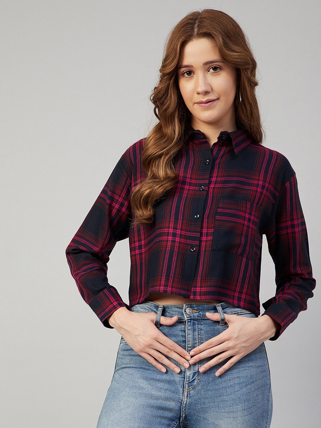 

CHIMPAAANZEE Women Navy Blue Boxy Tartan Checked Crop Casual Shirt