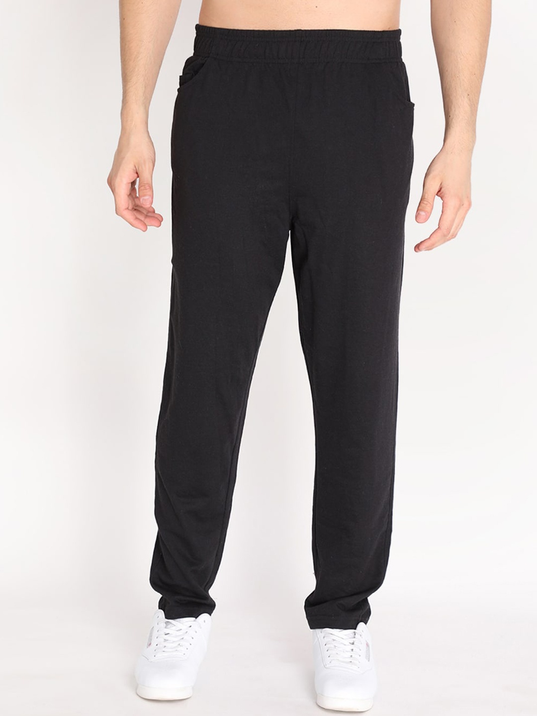

CHKOKKO Men Black Solid Cotton Track Pant