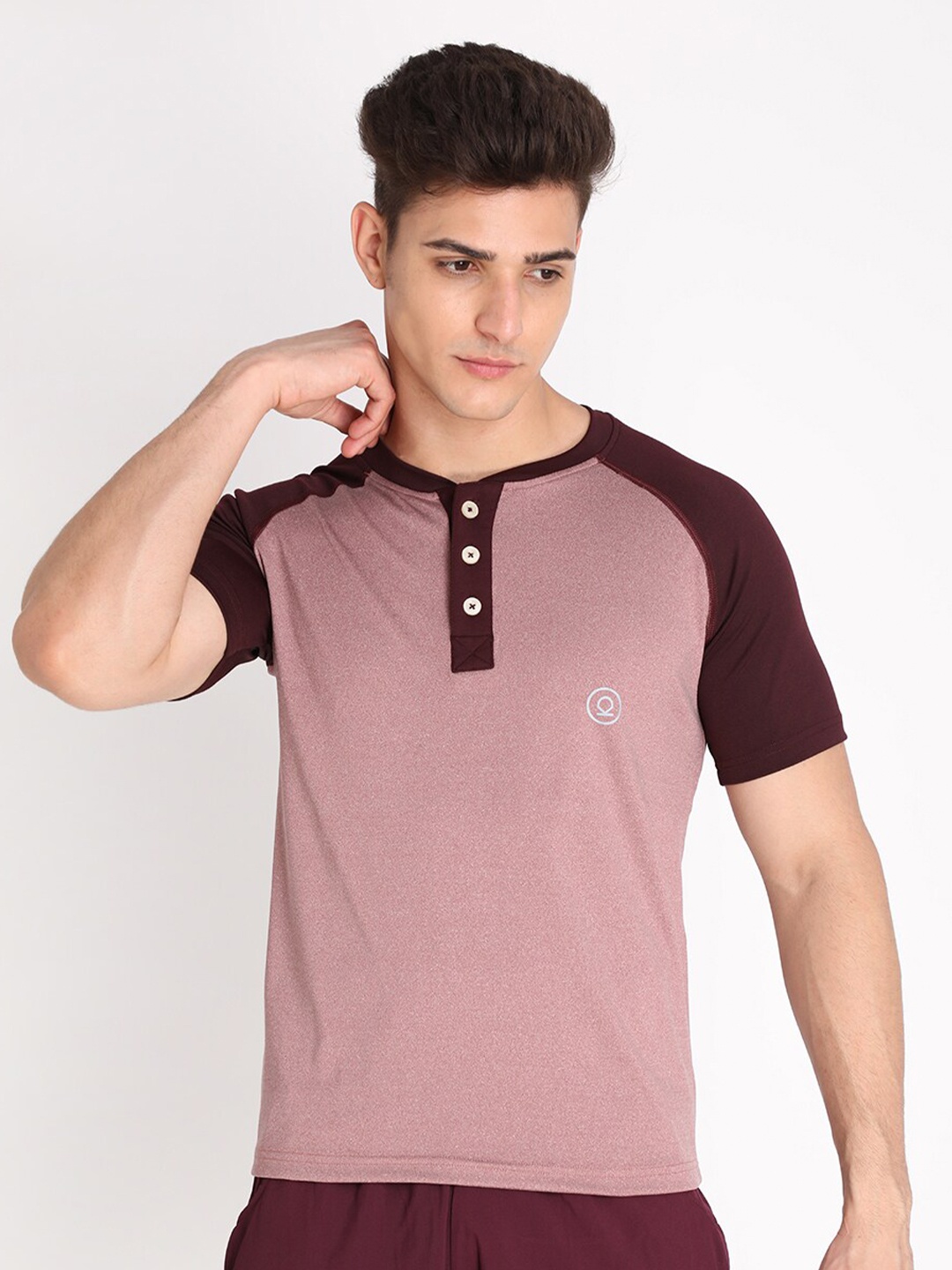 

Chkokko Men Maroon Henley Neck Outdoor T-shirt