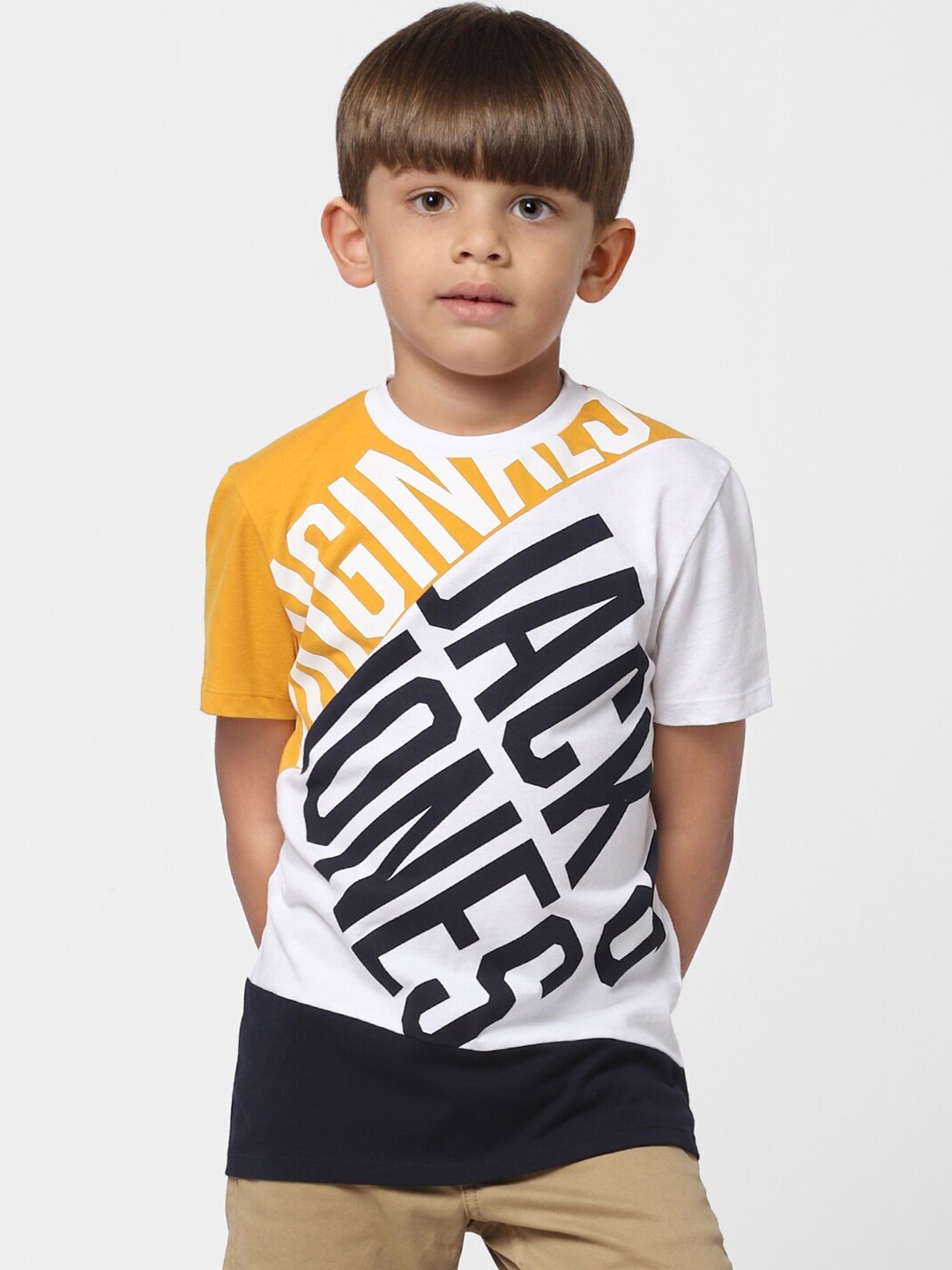 

Jack & Jones Boys White & Yellow Typography Printed T-shirt