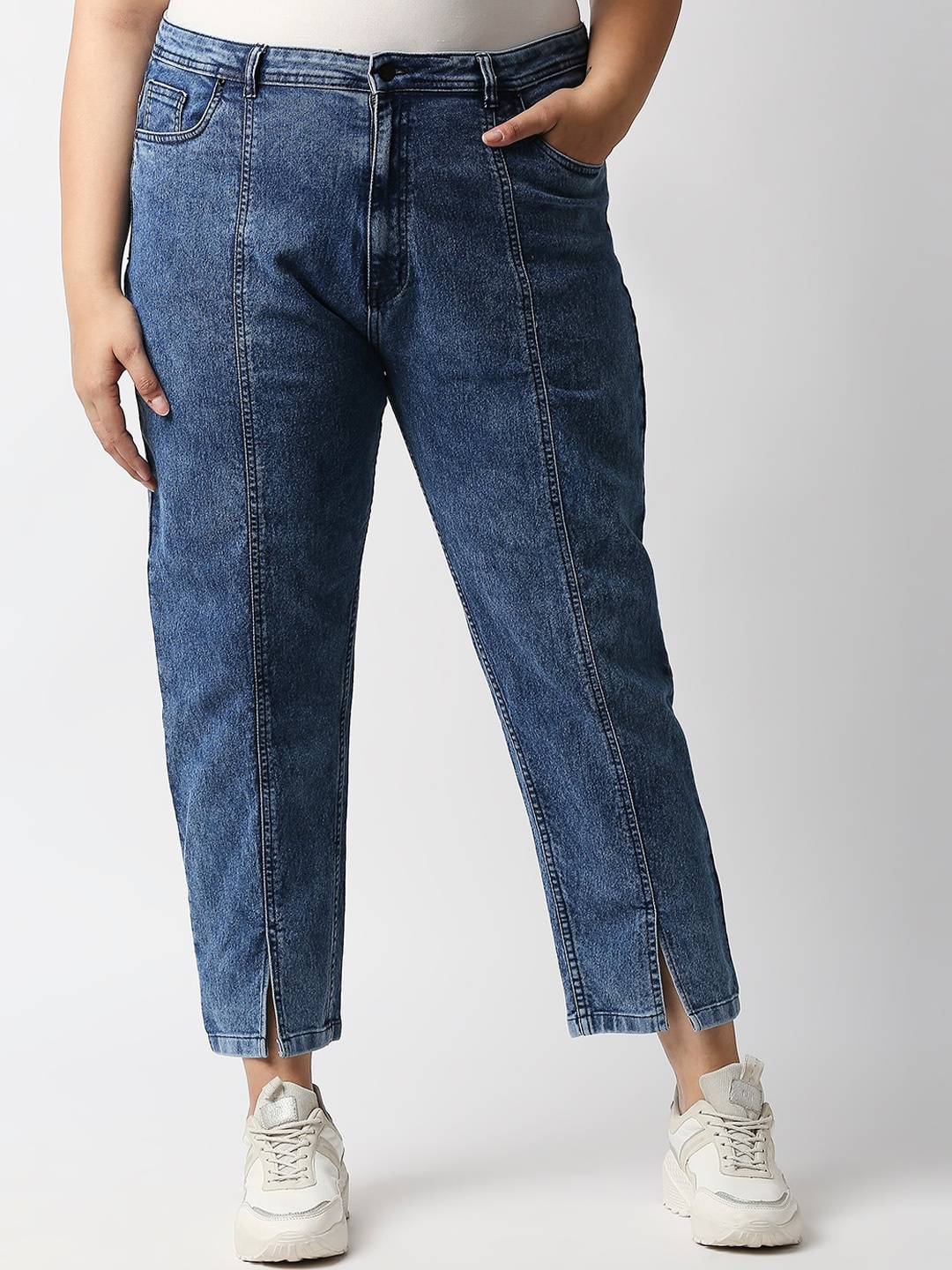 

Freeform by High Star Women Plus Size Blue Mom-Fit High-Rise Heavy Fade Acid Wash Cropped Jeans