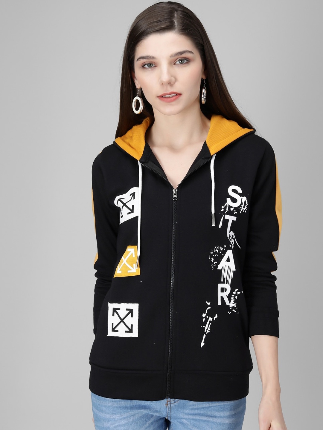

Darzi Women Black Fleece Sporty Jacket