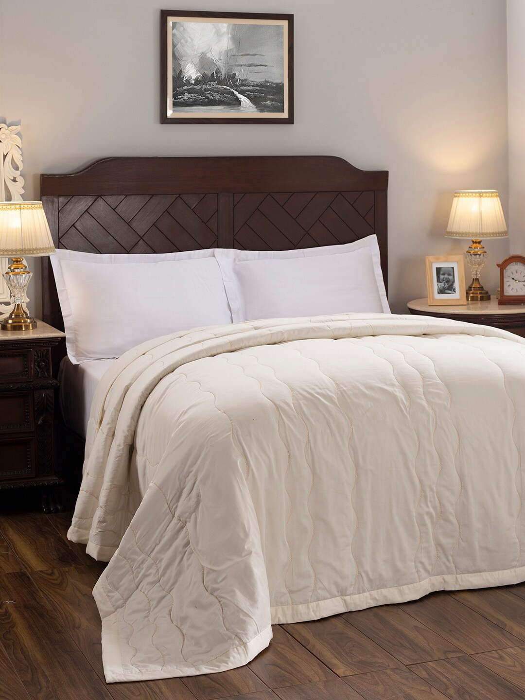 

MASPAR Beige 100 GSM AC Room Cotton Quilted Double Queen Quilt