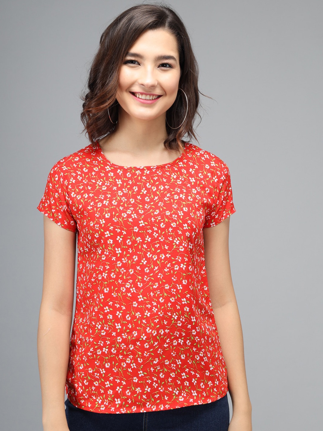 

Darzi Women Red Floral Print Crepe Top