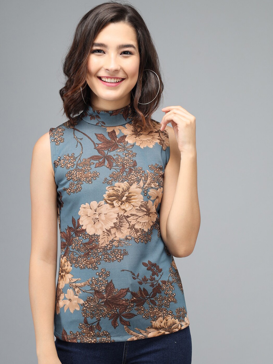 

Darzi Multicoloured Floral Print Top, Multi