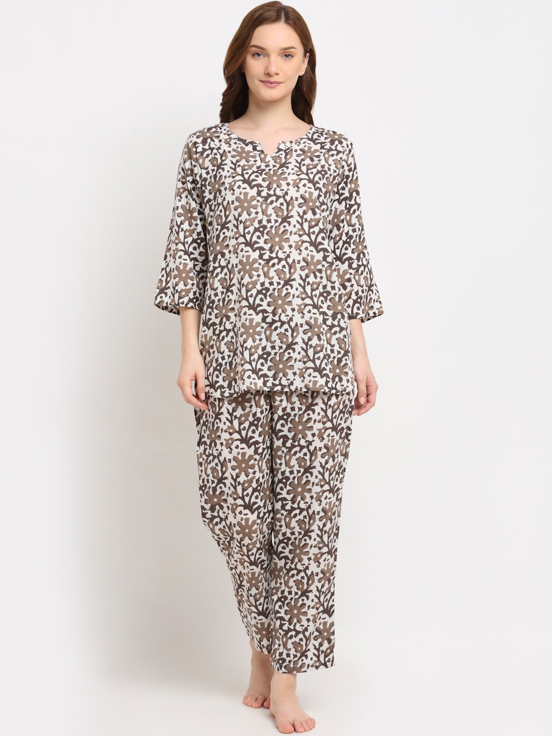 

Aujjessa Women White & Taupe Printed Night suit