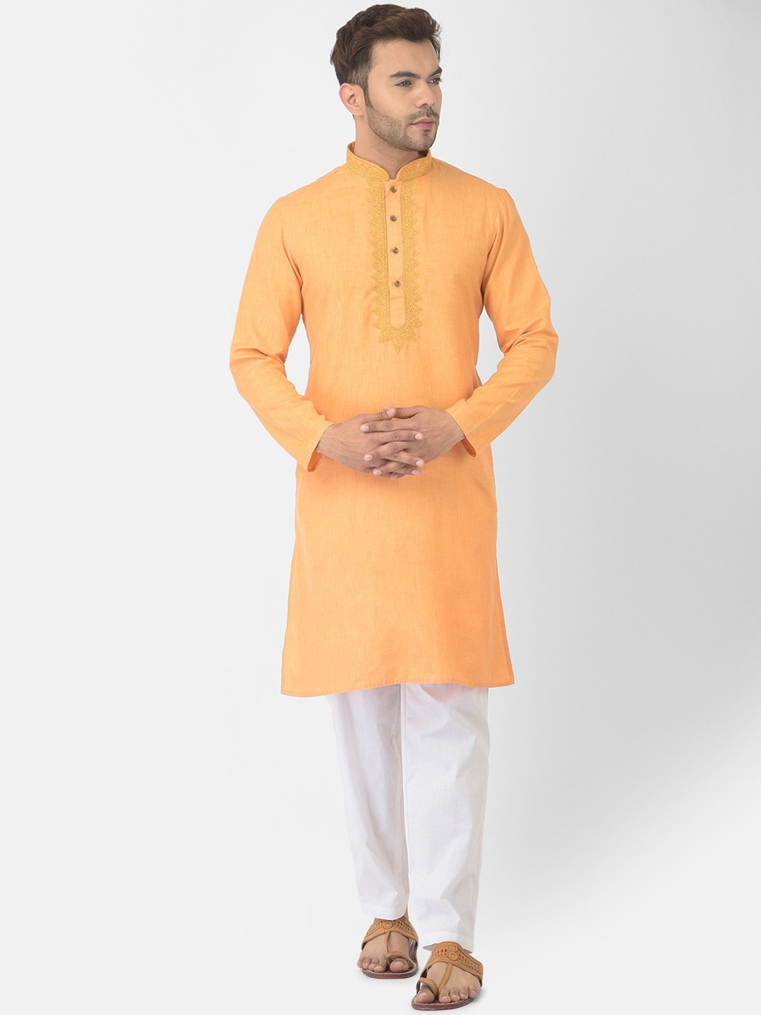 

DEYANN Men Yellow & White Solid Pure Cotton Kurta with Trousers