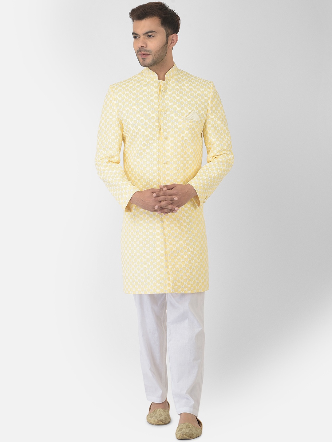 

DEYANN Men Yellow Embroidered Chikankari Pure Cotton Kurta with Trousers
